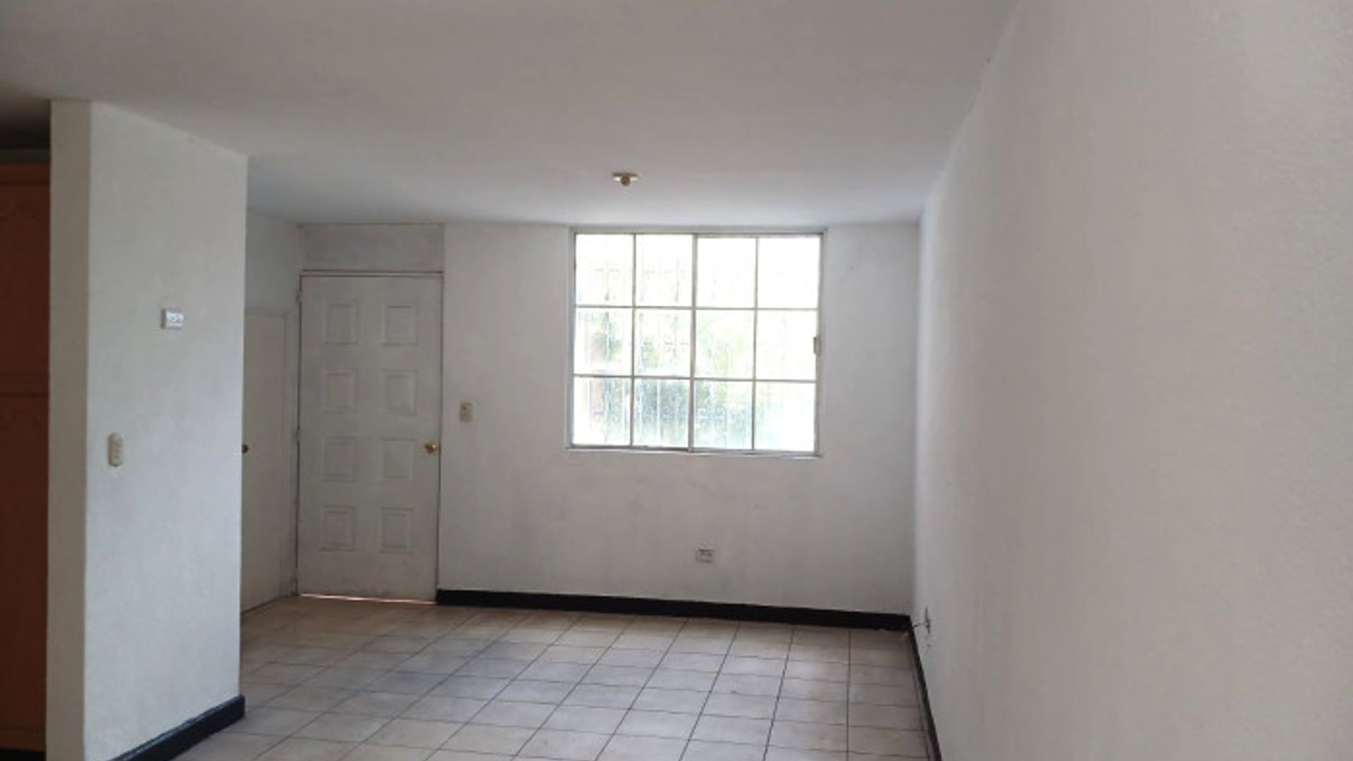 CASA EN VENTA Y RENTA EN SAN MIGUEL PETAPA - Miniatura 4