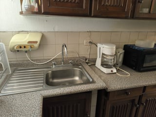 ALQUILO APARTAMENTO AMUEBLADO EN ZONA 9 - Image 7