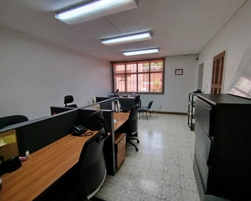 Oficina compartida en renta, 2da avenida zona 14