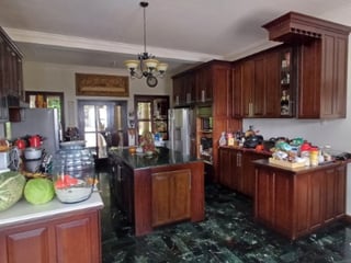 Casa en venta en El Encinal Zona 7 Mixco Guatemala - Image 10