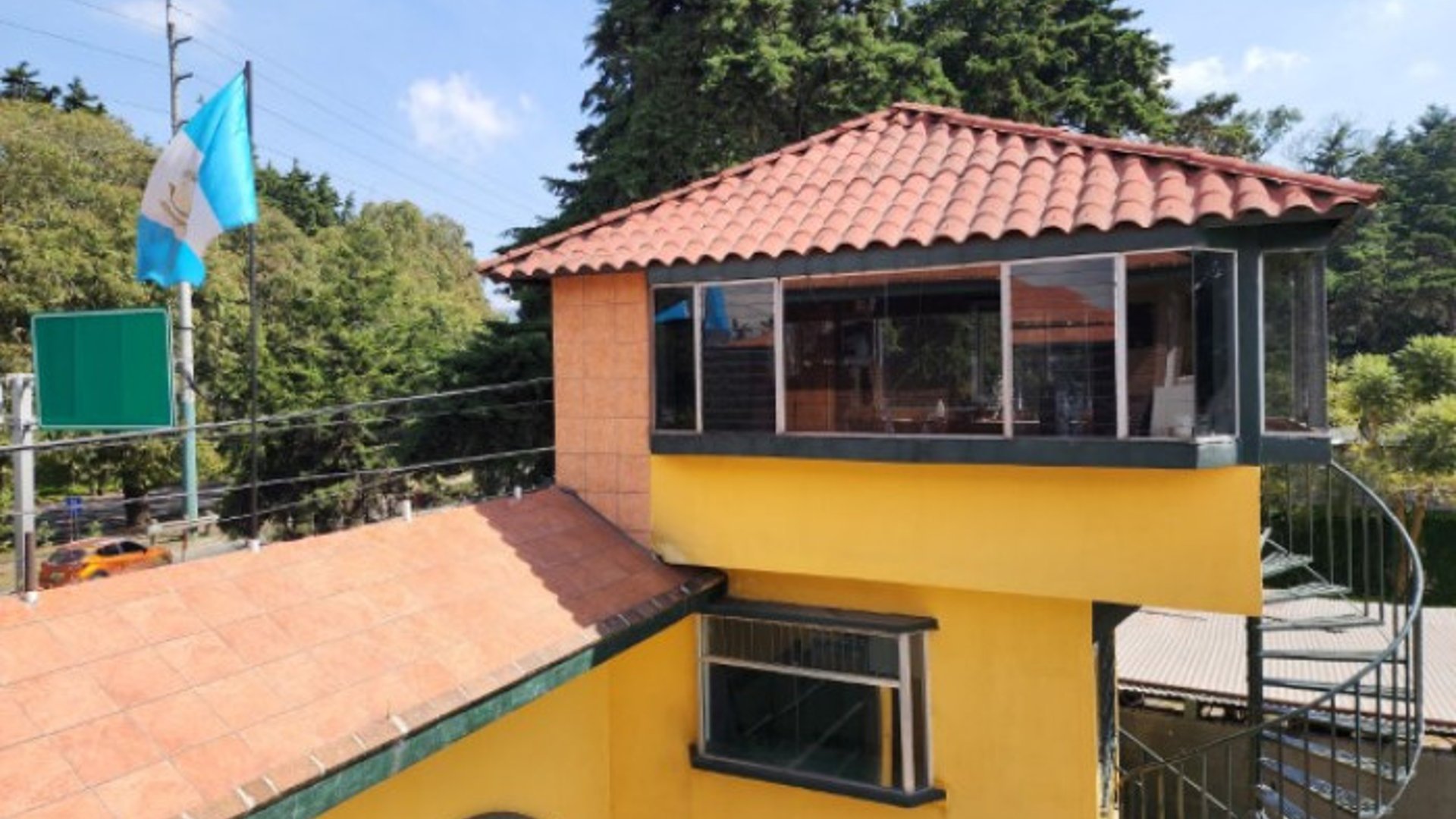 Edificio y Dos Terrenos en Renta, sobre Interamericana - Miniatura 16
