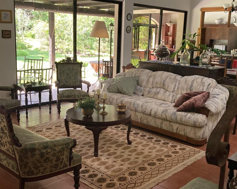 Alquiler casa estilo colonial Hacienda Nueva 4 dormitorios