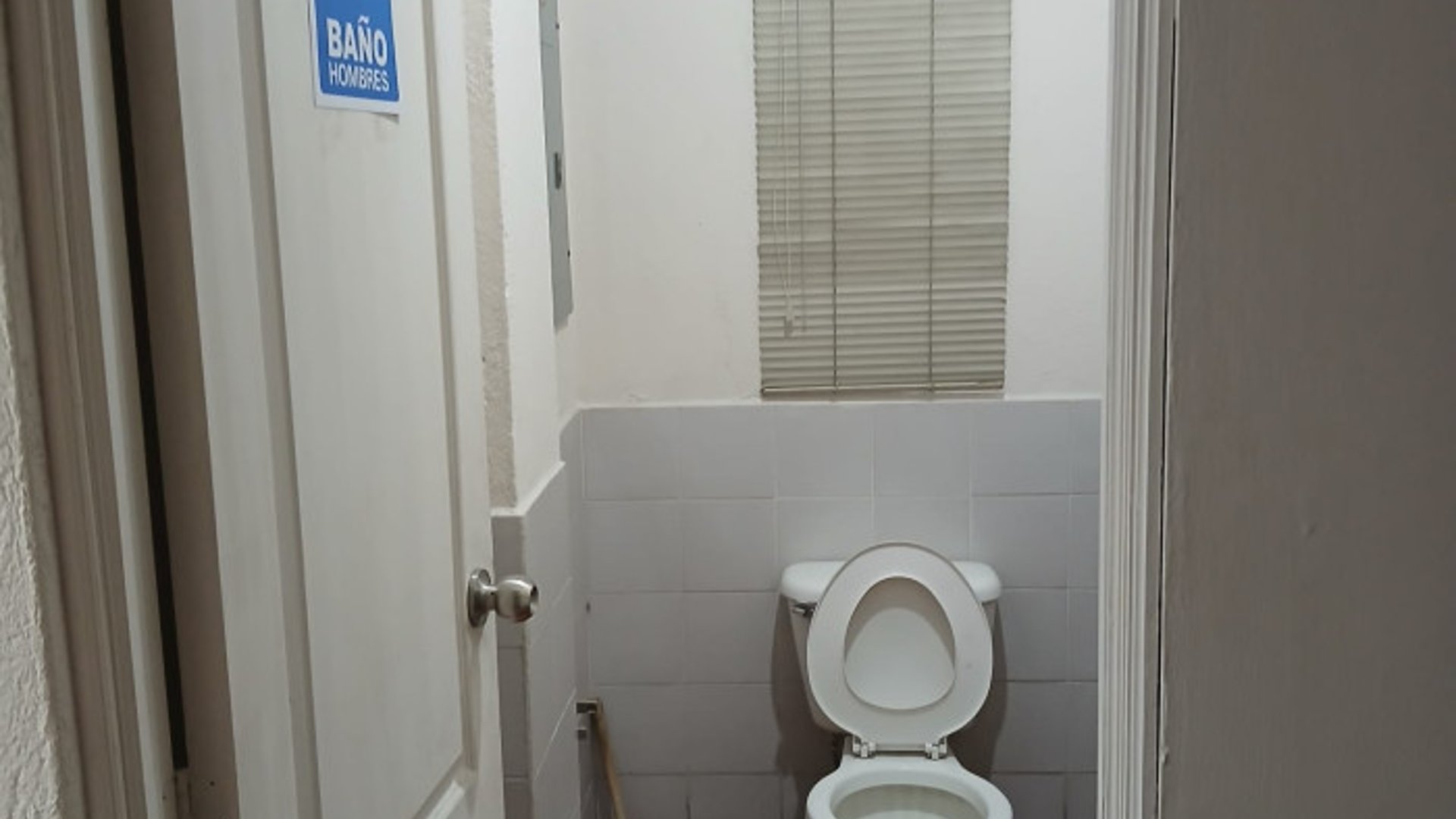 Oficina en Alquiler en Zona 10 - Miniatura 12
