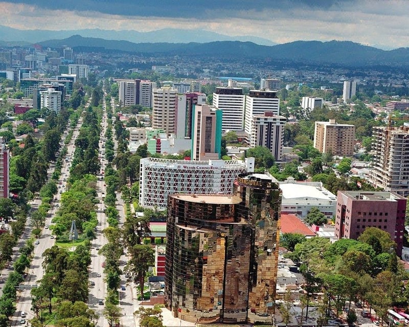 Edificio en Venta | Avenida Reforma, Zona 10