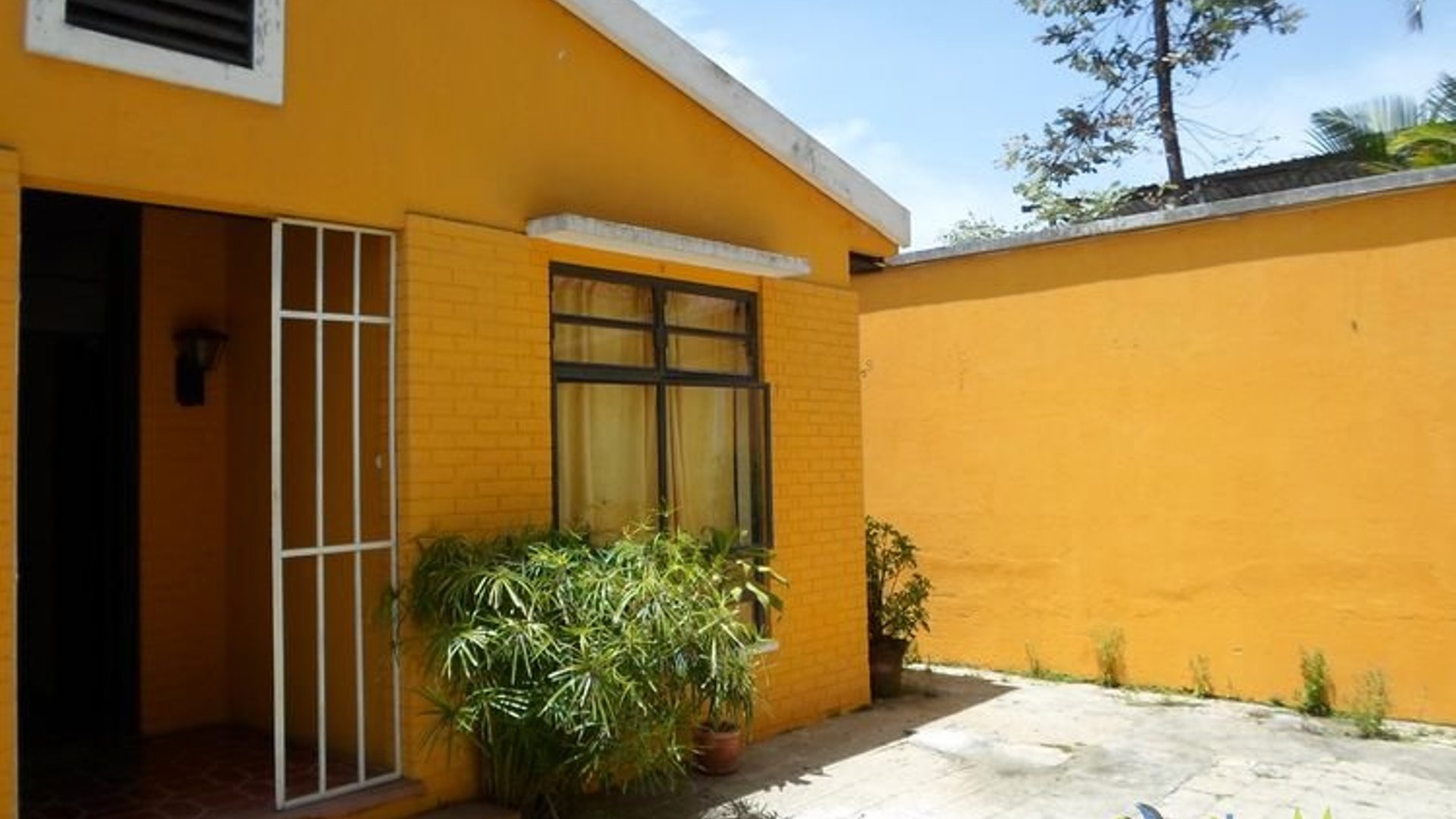 Espacio de 11mts² en Centro de Negocios en Zona 1 - Miniatura 4