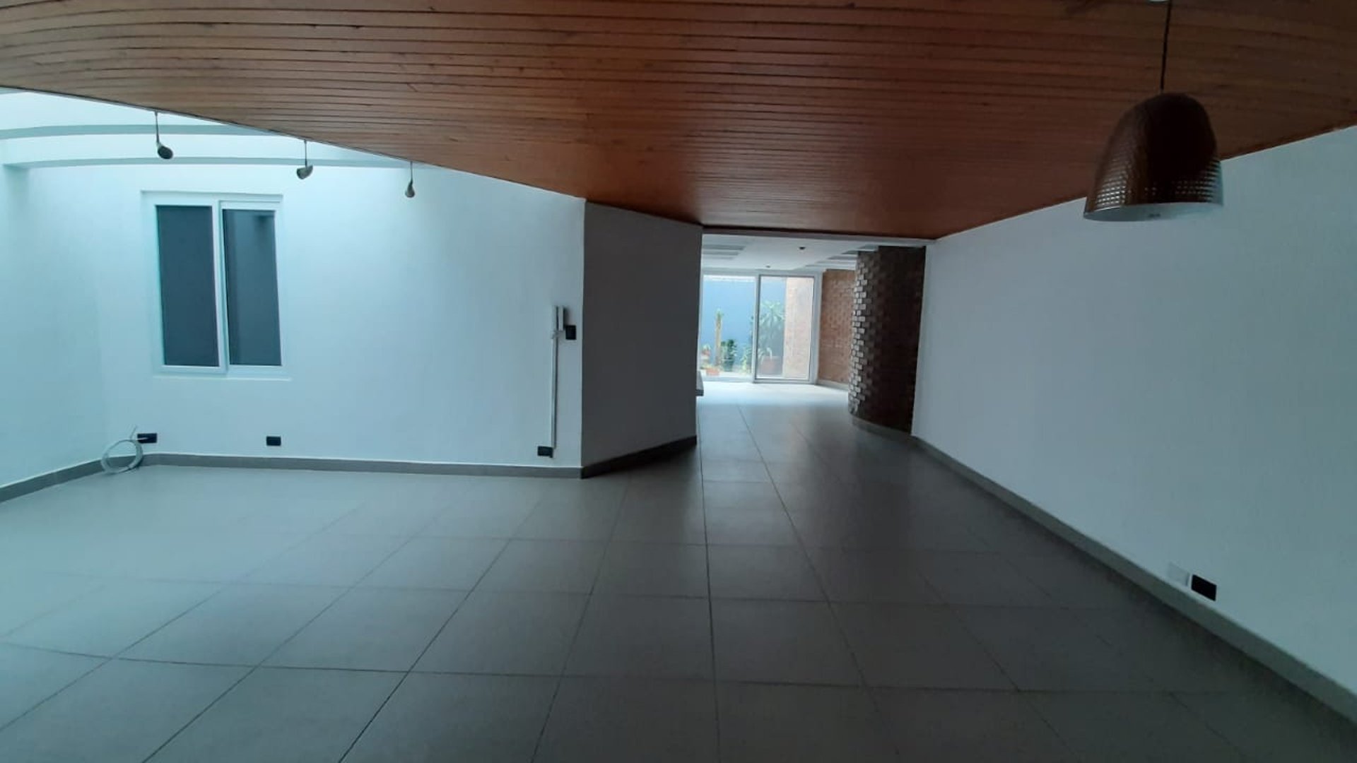 Apartamento de 2 habitaciones en alquiler colonia el Campo zona 14