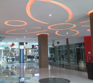 LOCAL COMERCIAL EN RENTA