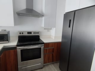 📍 APARTAMENTO EN VENTA – 3 HAB + BALCÓN | LIRIOS DE CAYALÁ I | Z.16 - 4