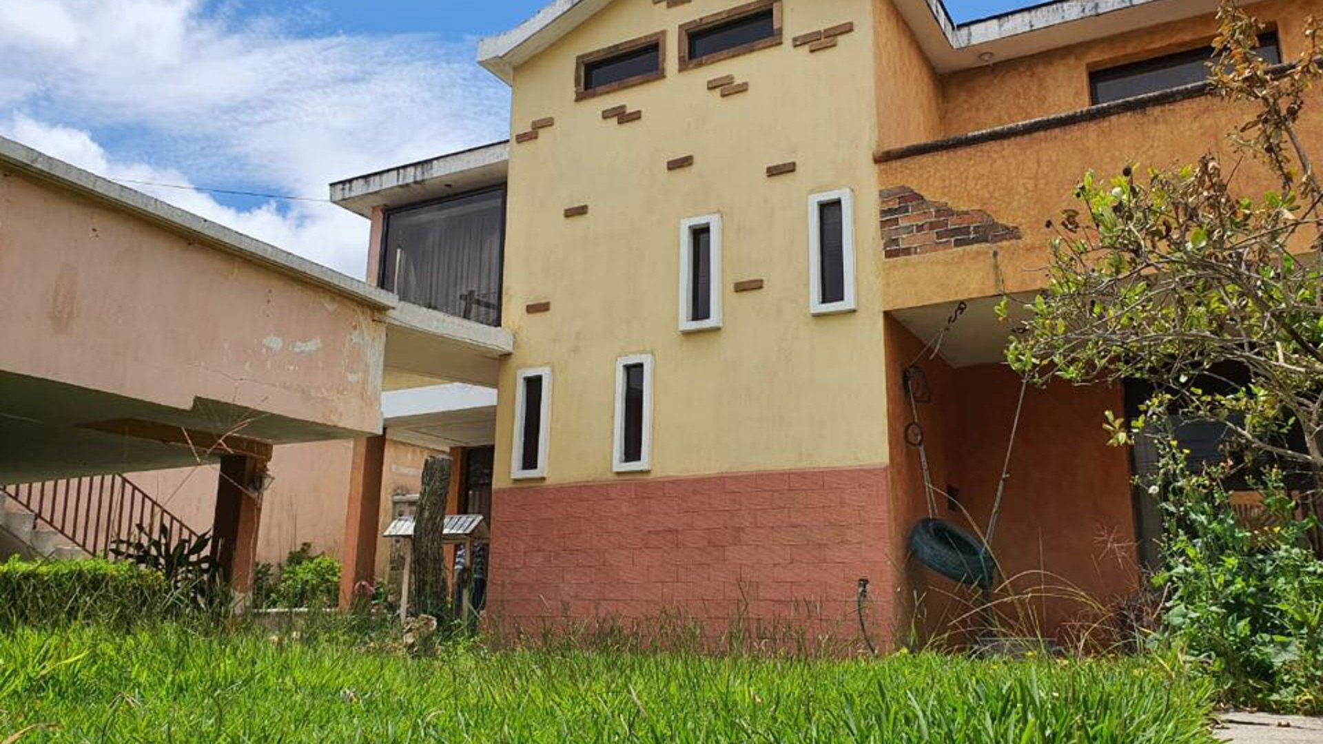 Vendo casa en Acatan Zona 16 - Miniatura 2