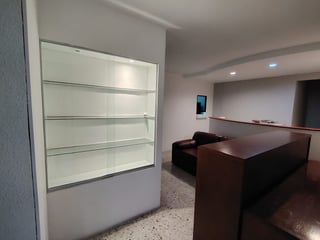 Oficina en Renta en zona 10 con 4 ambientes Ref-5106 - 2