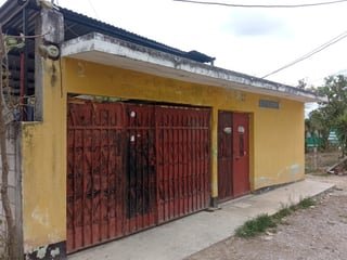 Venta de casa en colonia el Chato zona 18 - 2