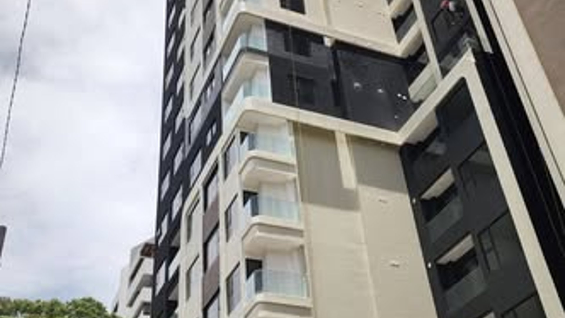 Apartamento amplio en alquiler Verdu, Zona 13