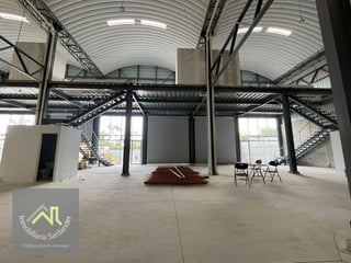 Complejo de Bodegas en Venta Frente al Mayan Golf - Image 17