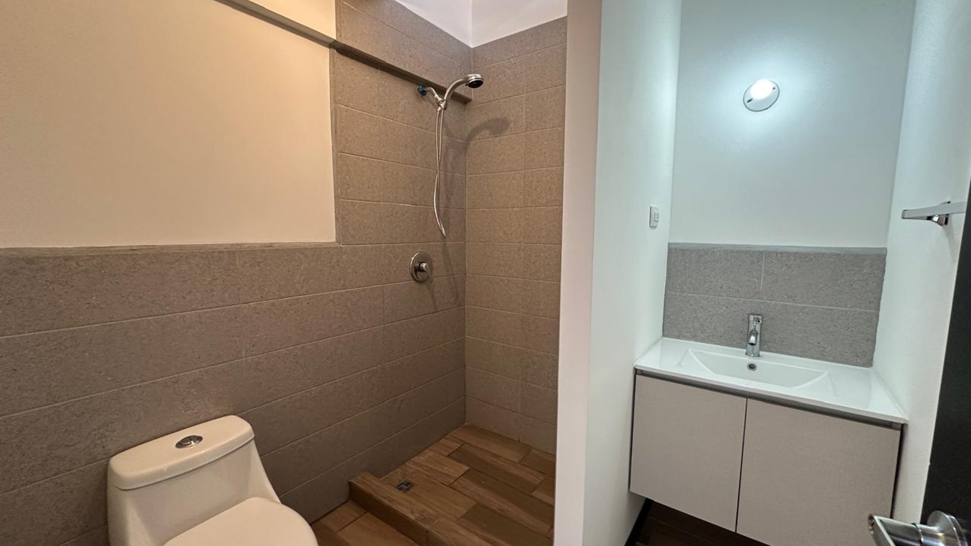 CASA EN CONDOMINIO CASA CARDENAL ALOTENANGO, SACATEPÉQUEZ - Miniatura 12