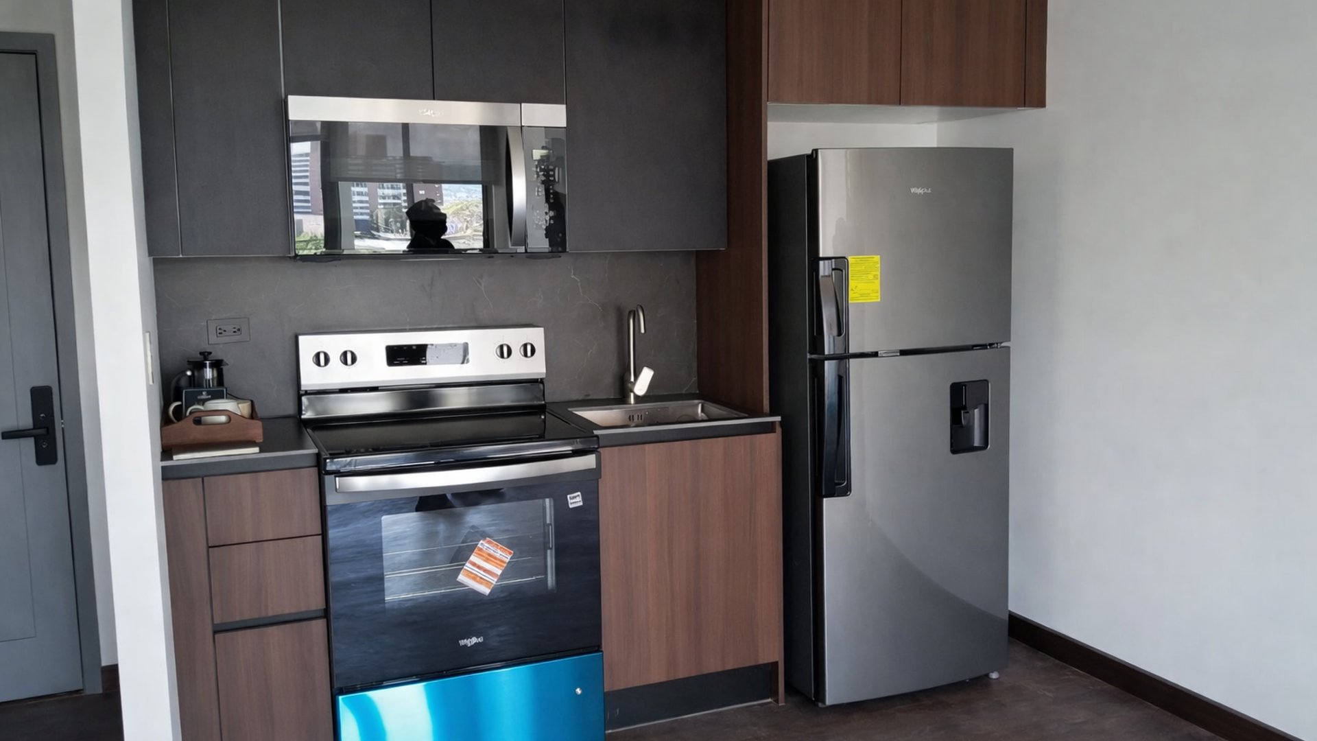 Apartamento En Renta | Edificio Atarah Torre 1, Zona 10 - Miniatura 6