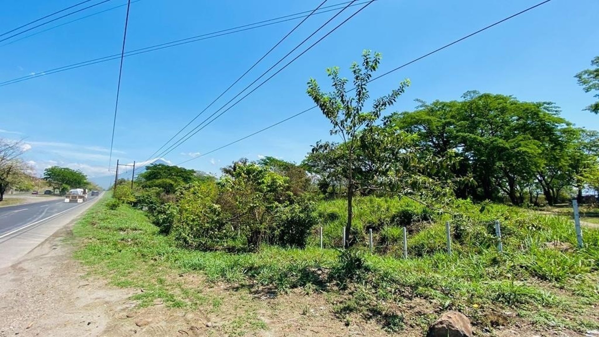 PUERTO QUETZAL/ Terreno en venta