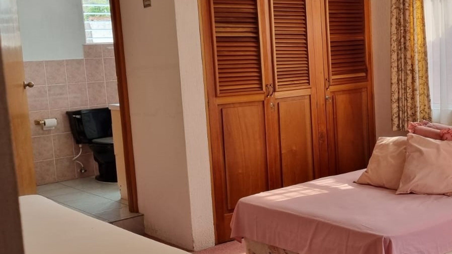 CASA EN VENTA EN RESIDENCIAL LOS ALPES, SAN LUCAS SACATEPEQUEZ - Miniatura 12
