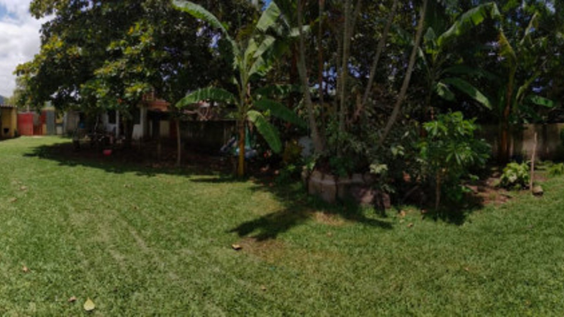 En venta casa para remodelar a orilla lago Amatitlán - Miniatura 15