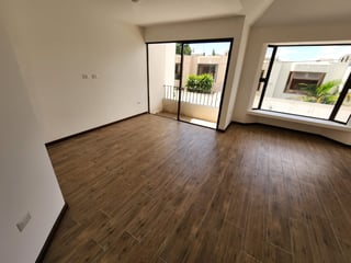 Casa en venta en San Cristóbal con 4 habitaciones y patio Ref-5200 - Image 6