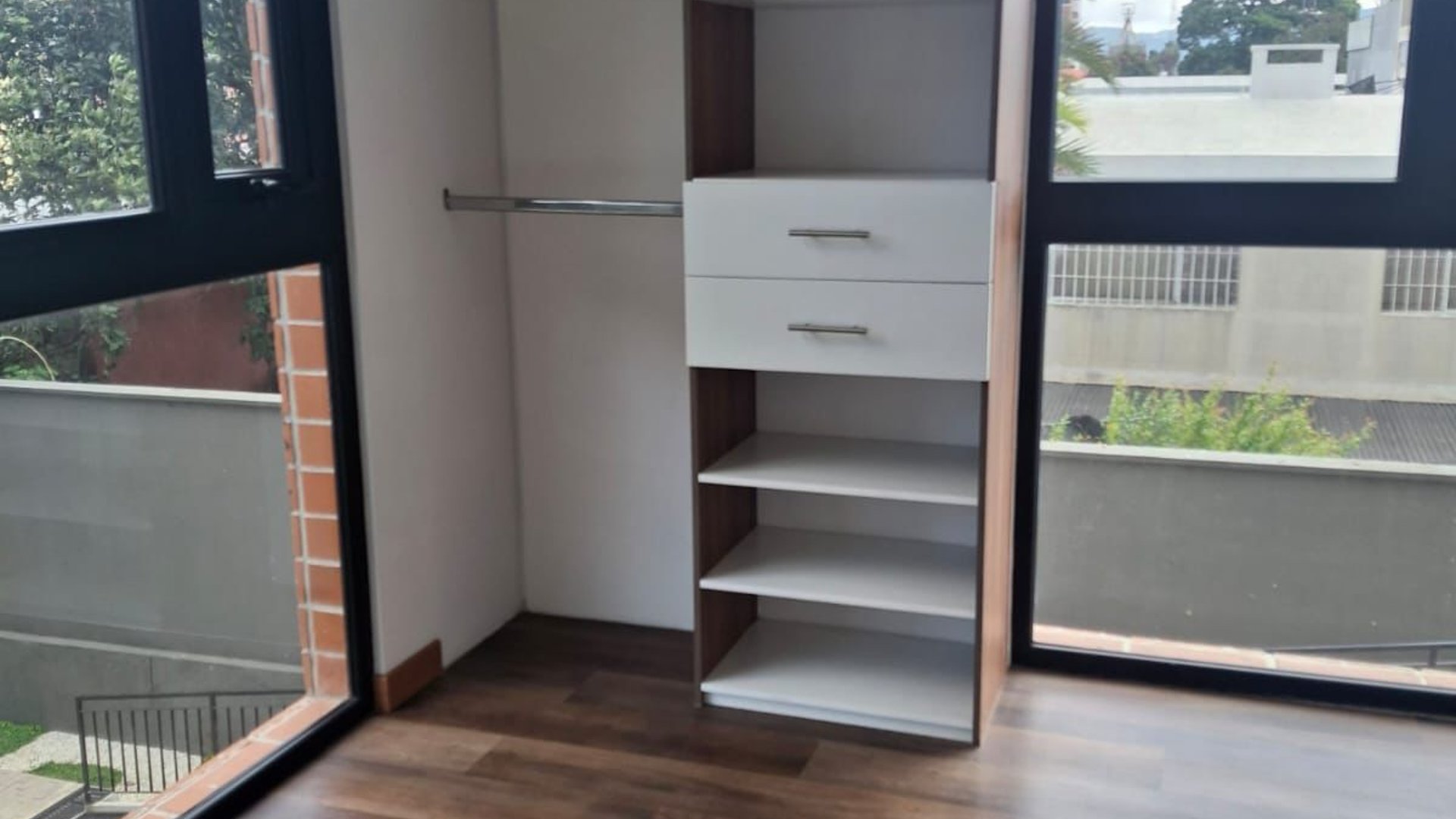 ???? APARTAMENTO EN VENTA – 2 HAB | EDIFICIO VIDALTA | ZONA 11 - Miniatura 8