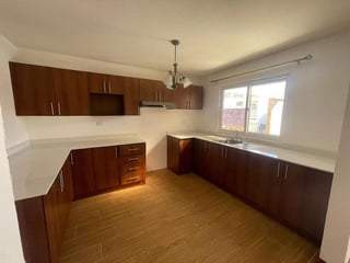 Casa en VENTA/ALQUILER en Residenciales Santa Elena - 5
