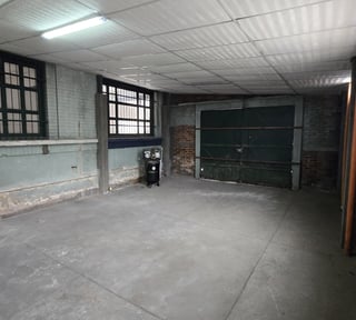 Local comercial en zona 1.