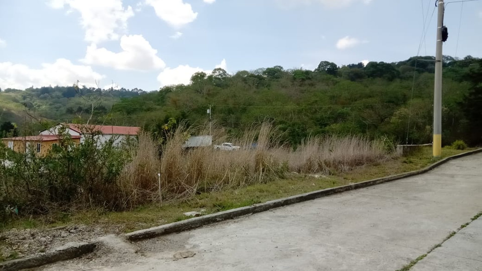 TERRENO EN VENTA EN KM 30.5 CARRETERA A SANTA ELENA BARILLAS - Miniatura 4