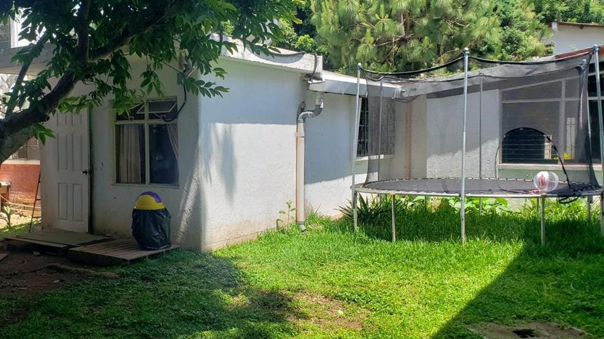 Venta de casa Ideal Desarrollador en el Zapote zona 2 Ref-4917