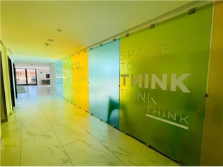 Alquiler de apartamento para estrenar semi-amueblado en zona 05 - Image 16