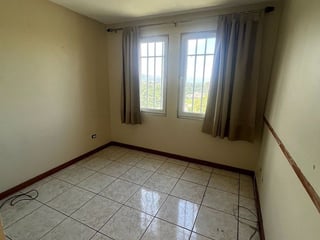 Casa en venta en Zona 13 | Condominio Monte Azul  para remodelar | - 5