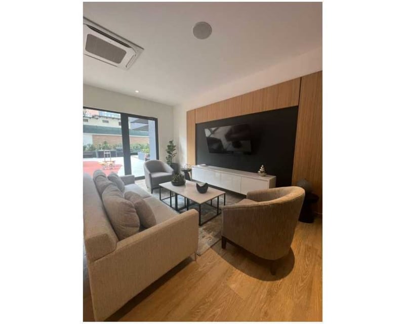 Alquilo / Vendo Apartamento para Estrenar en Edificio Parque 10