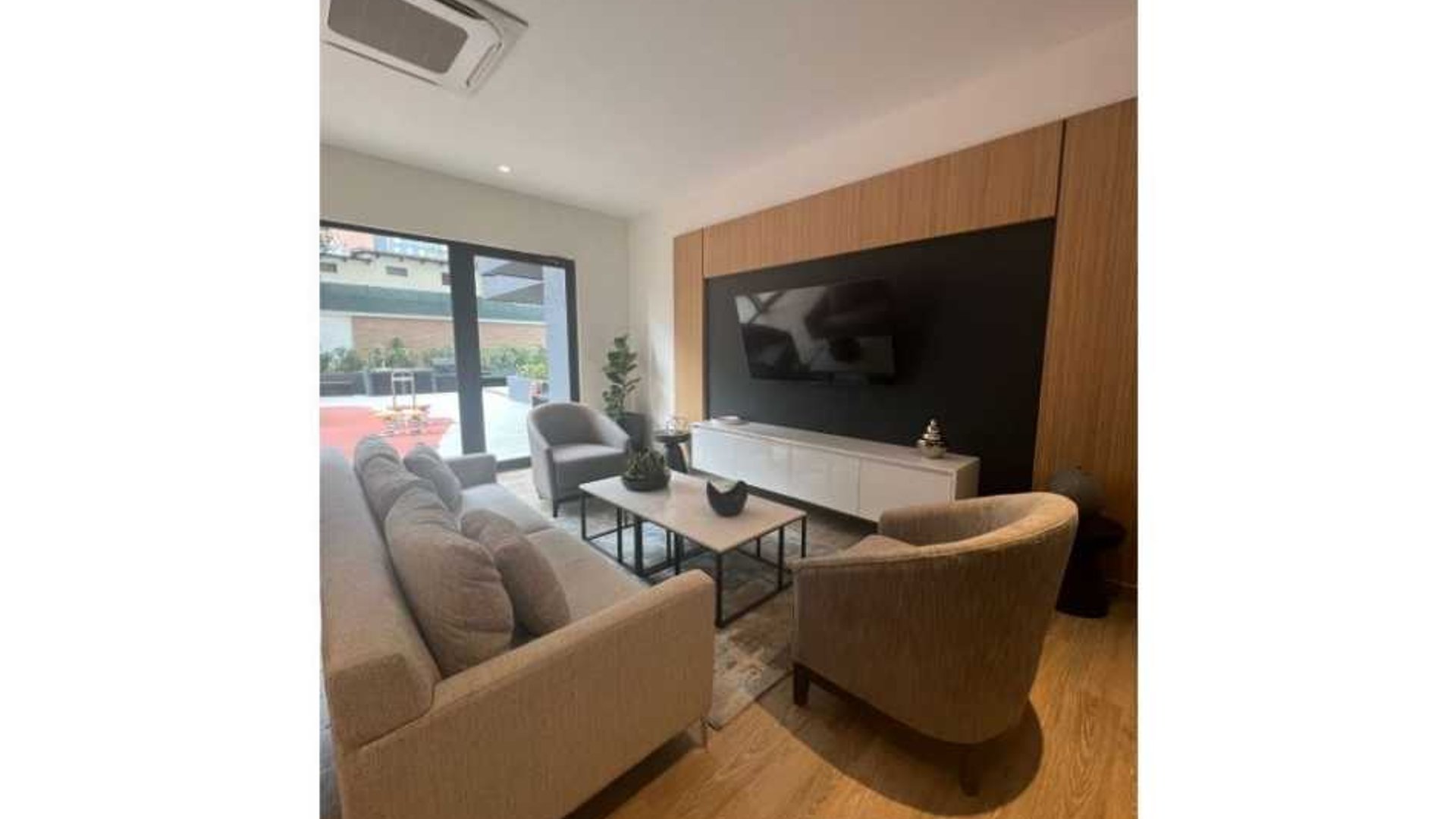 Alquilo / Vendo Apartamento para Estrenar en Edificio Parque 10