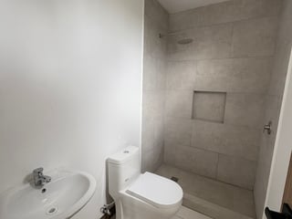 Apartamento en Alquiler / Venta Edificio Vila Quince, zona 15 VH2 - 4