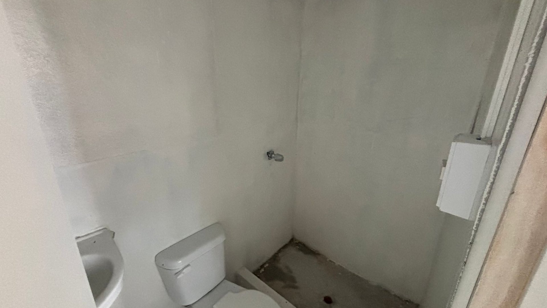 VENTA Casa para Inversión en Zona 15 El Pilar  - Miniatura 6