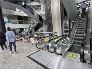 Alquiler de Oficina en Zona 10 Guatemala - Image 2