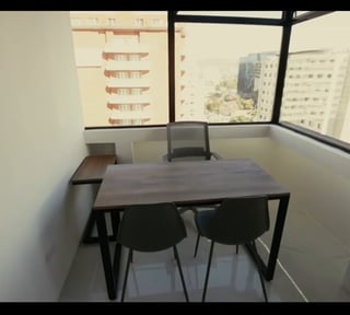 Alquilo Zona 10 Reforma Montufar, oficina tipo virtual
