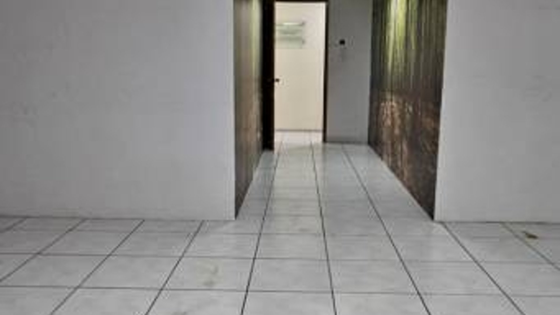 Clínica en Renta, Zona 10 (R10403) - Miniatura 9
