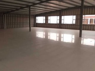 Oficinas en ALQUILER   Av  Petapa Zona 12 - 4