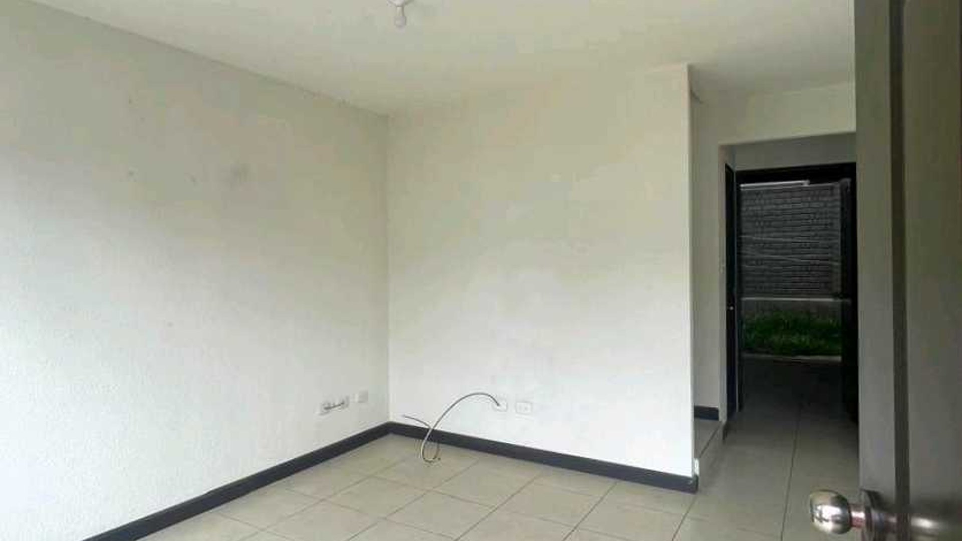 CASA EN VENTA / ALQUILER ???? Condominio La Foret de Arrazola, Fraijanes - Miniatura 9