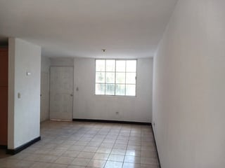 CASA EN VENTA EN SAN MIGUEL PETAPA - 4