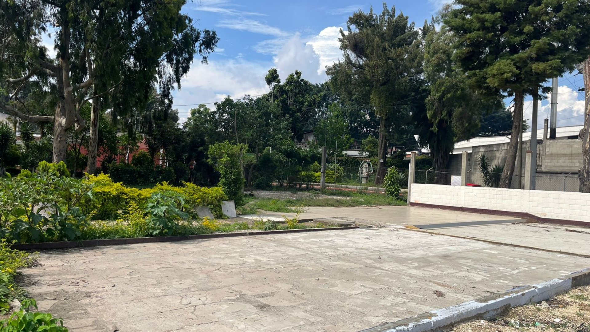 Alquiler terreno comercial - zona 11, Las Charcas - Miniatura 4