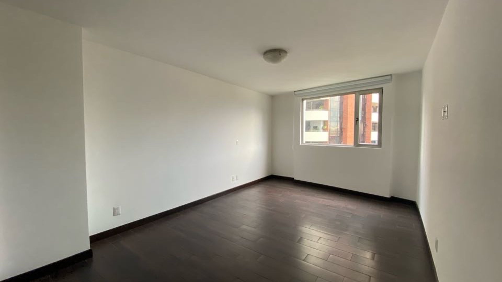 Apartamento de 3 habitaciones en alquiler Attica II zona 14 - Miniatura 7