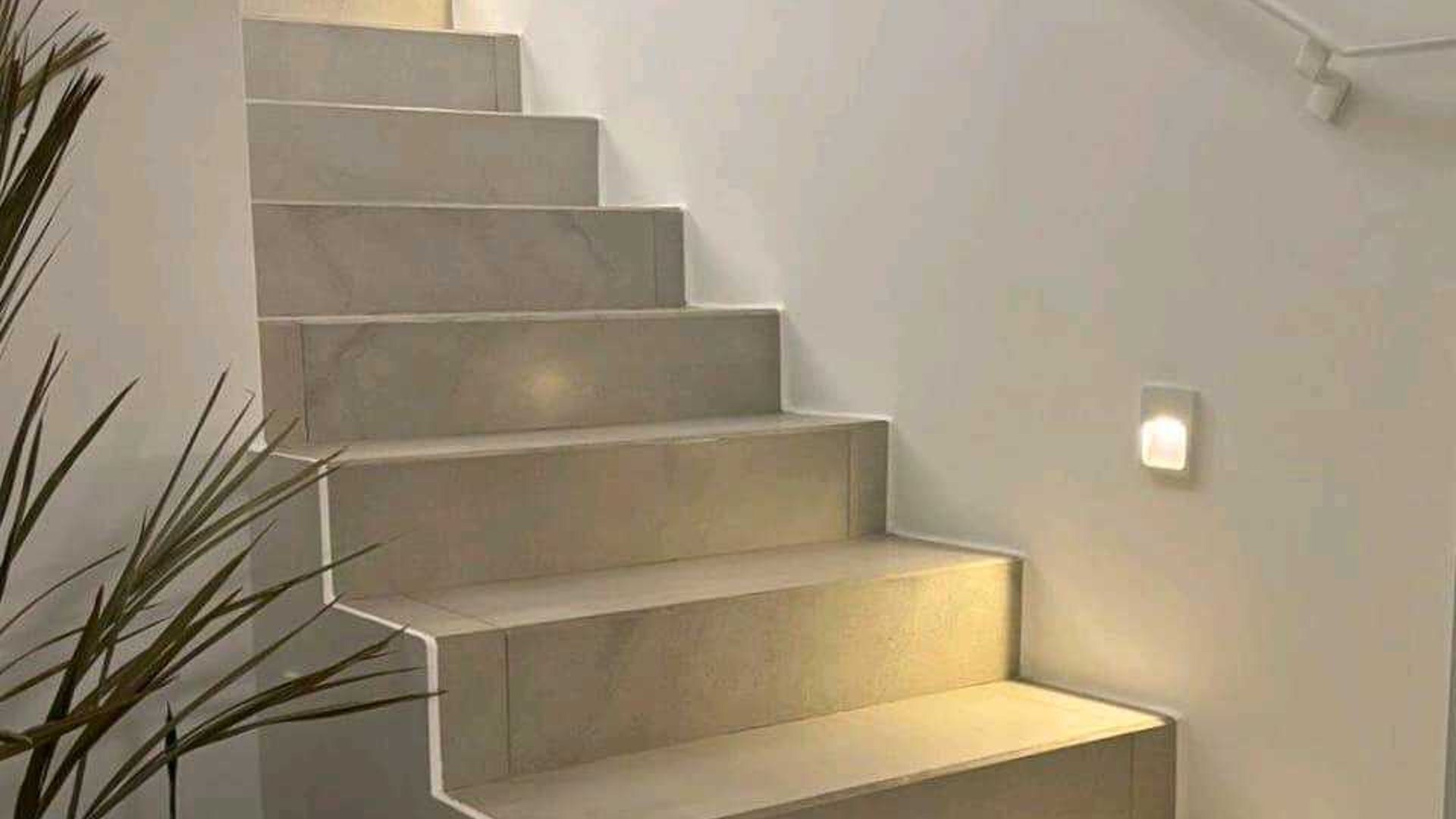 CASA EN VENTA ???? Condominio Iridia Homes, Cañadas de Elgin Zona 13 - Miniatura 7