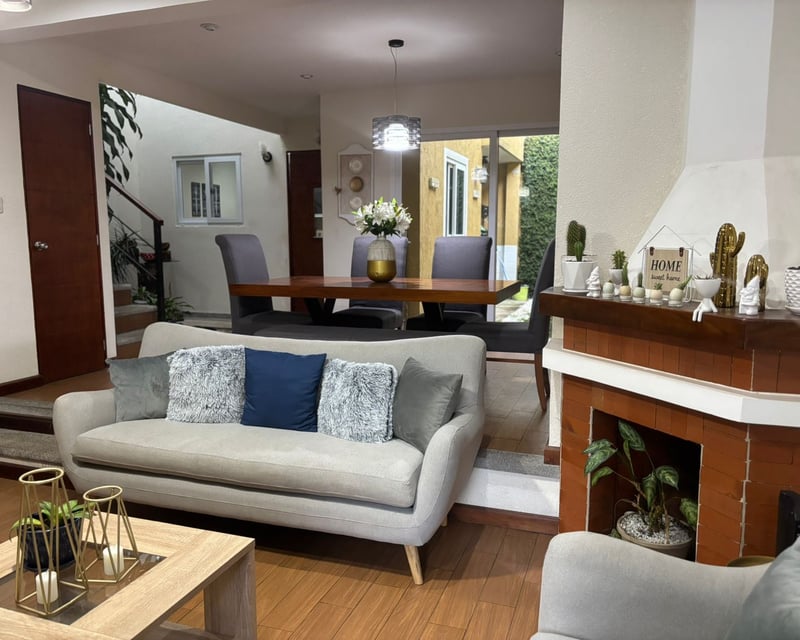 CASA EN VENTA CONDOMINIO BOSQUES DE ARRAZOLA 