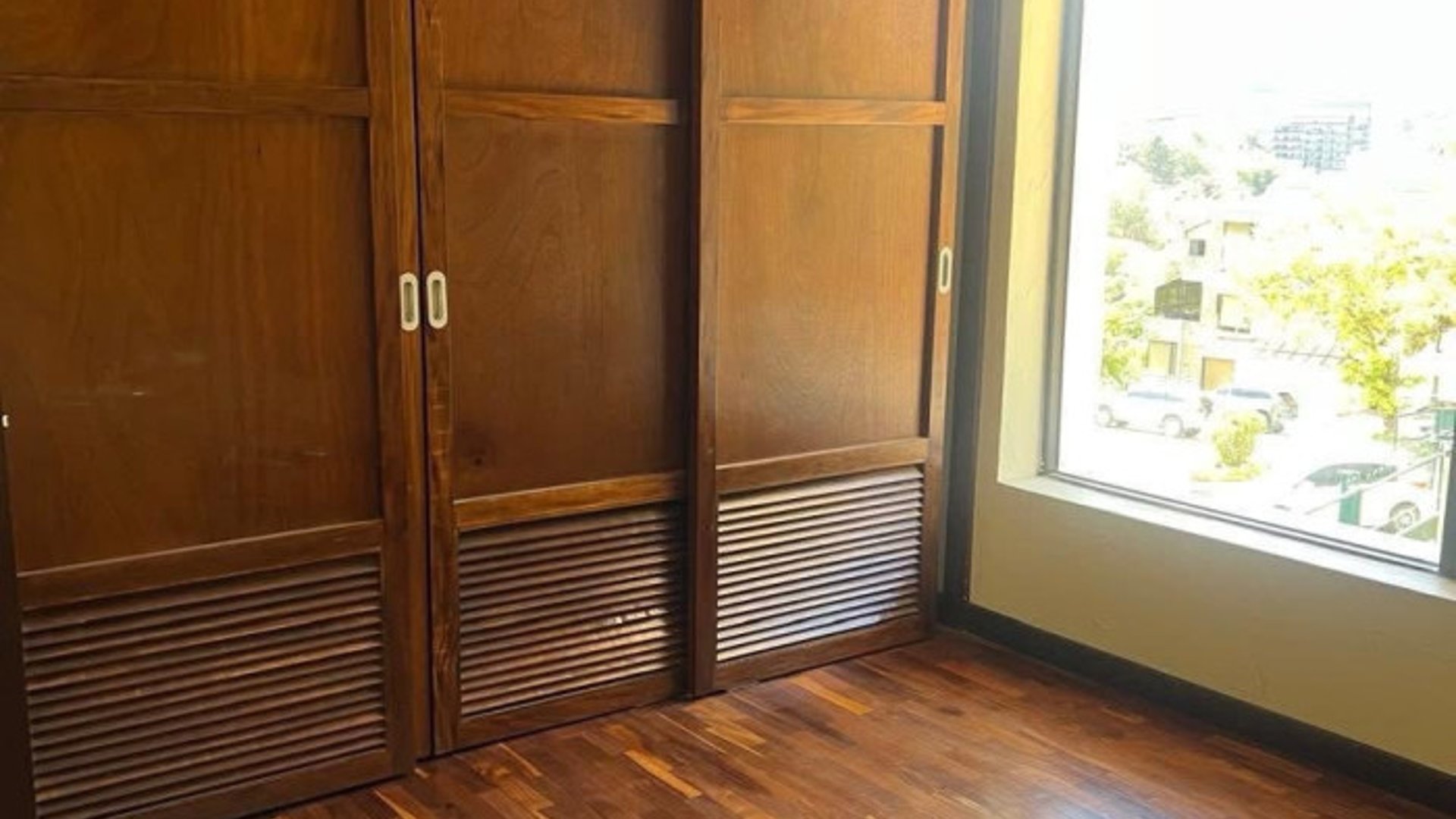 Apartamento en Renta en Zona 15 Vista al Bosque - Miniatura 4