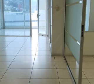 OFICINA EN RENTA,  EDIFICIO ZONA PRADERA, Zona 10