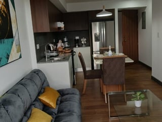 Apartamento Amueblado y Equipado en Renta Zona 14 - 5