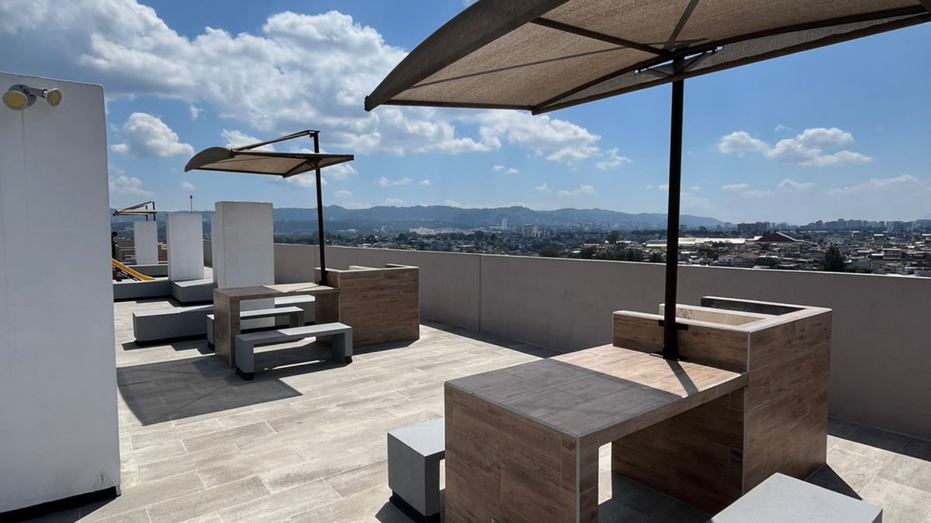 Alquiler  de Apartamento en zona 1, Edificio Altea UNO