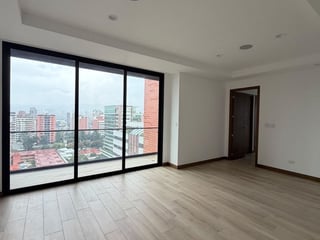 Alquiler apartamento 3 Dormitorios nuevo | Ferré Diez Zona 10 (B) - 2
