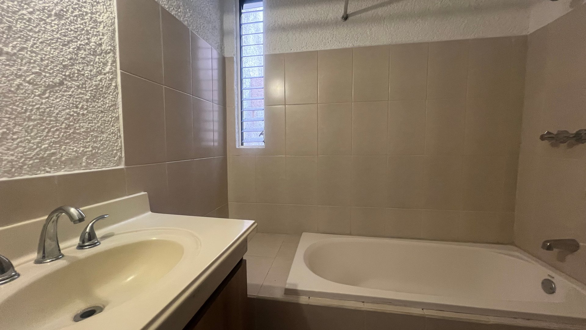 Apartamento en Renta, Zona 15 (R10381) - Miniatura 7